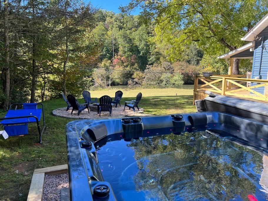 פרנקלין Riverside Relaxer W/Hot Tub+Fire Pit +Wifi & View מראה חיצוני תמונה